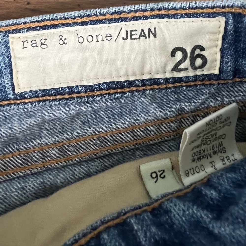 Rag & Bone The Mila Short in Moss - Size 26 - Picture 4 of 7